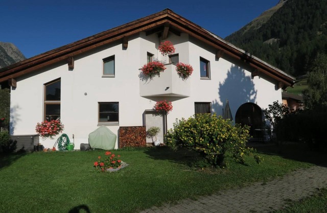 Holiday apartment Bever for 1 - 2 persons - Holiday house