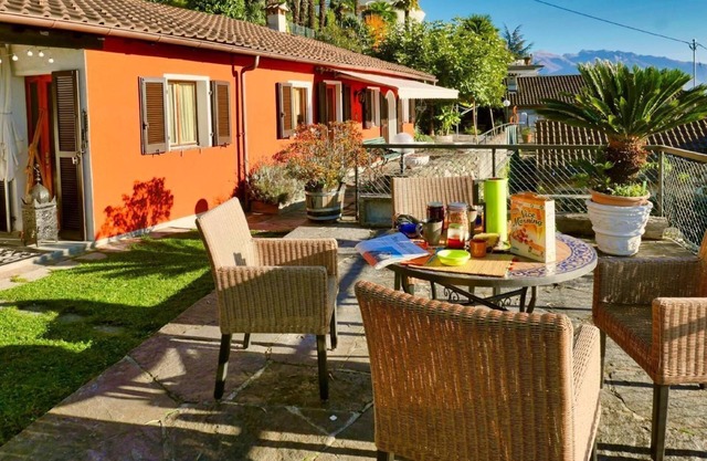 Holiday apartment Brissago for 1 - 4 persons with 2 bedrooms - Holiday apartment