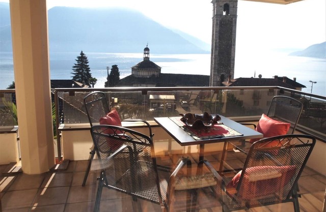 Holiday apartment Brissago for 1 - 4 persons with 1 bedroom - Holiday apartment
