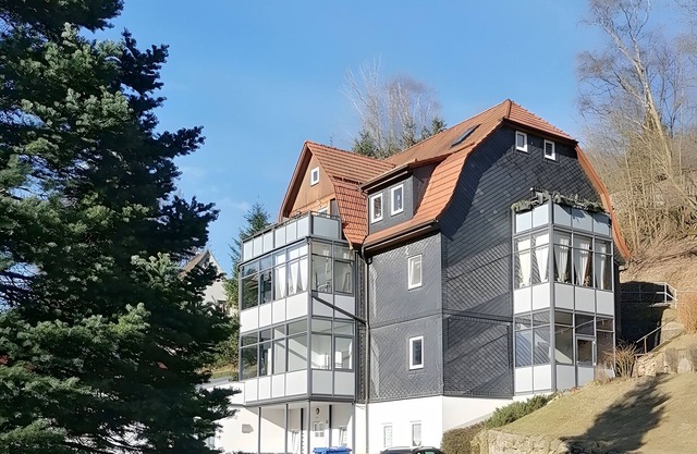 Holiday Apartment 'Romantik Im Thüringer Wald' with Balcony and Wi-Fi