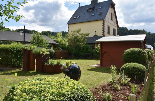 Holiday apartment "Falkennest" - living in a listed roof structure