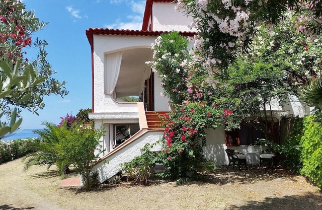 Holiday apartment Fuscaldo for 1 - 3 persons with 1 bedroom - Twin house
