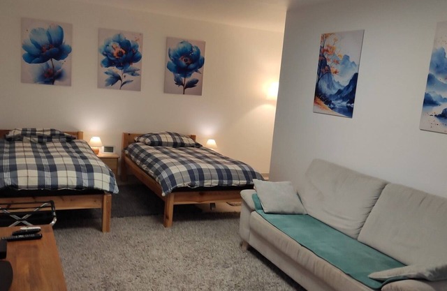 Holiday Apartment "Gästezimmer La Siesta" with Wi-Fi