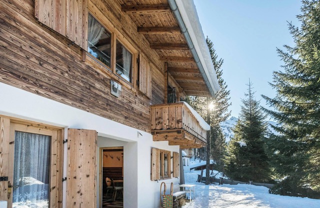 Holiday Apartment "Hochfügenblick" - Ski and Hiking Cottage