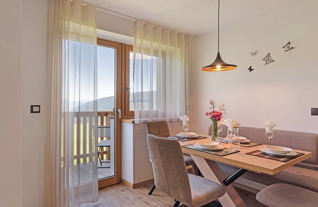 Holiday Apartment "Living Lerchna - Apartment Morgentau" with Mountain View, Balconies & Wi-Fi