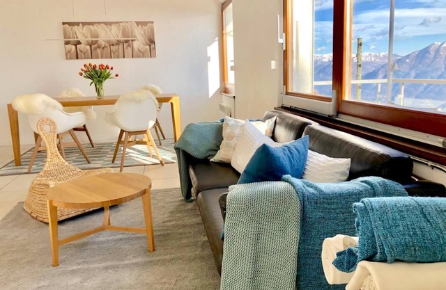 Holiday apartment Locarno for 1 - 5 persons with 3 bedrooms - Holiday apartment