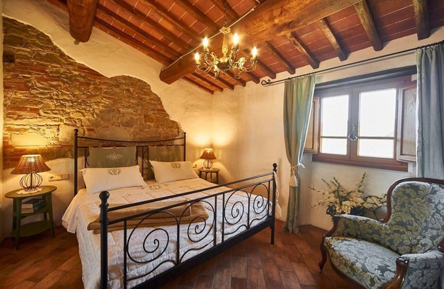 Holiday apartment Montevarchi for 1 - 2 persons with 1 bedroom - Farmhouse