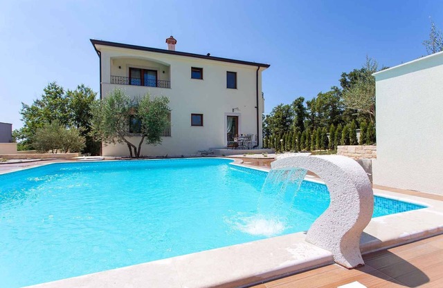 Holiday apartment mit Pool