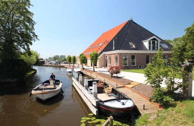Holiday apartment Sneek for 1 - 5 persons with 1 bedroom - Holiday apartment