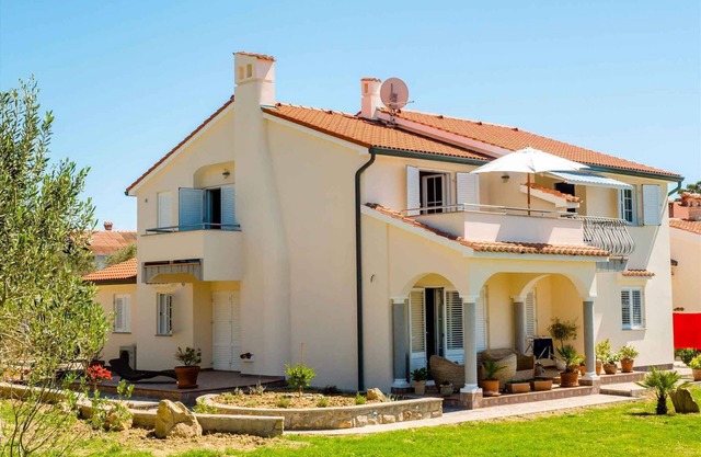 Holiday apartment with air conditioning
