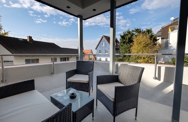 Holiday Apartment Zwingenberg, Apartment 2 with terrace, quiet and central