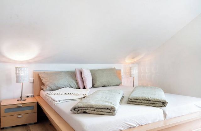 Holiday Apartment 'Traube' with Shared Terrace, Shared Garden and Wi-Fi