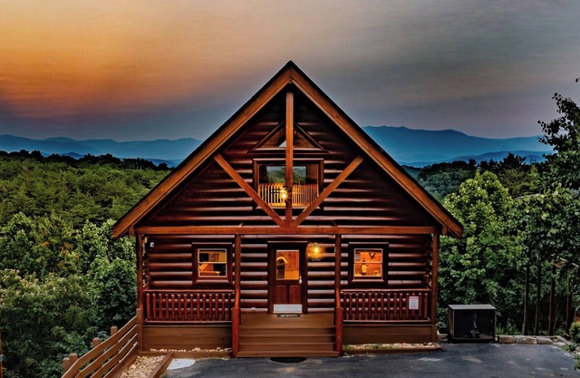 Holiday Escape-Views-Hottub-Arcade-50%Off Zipline