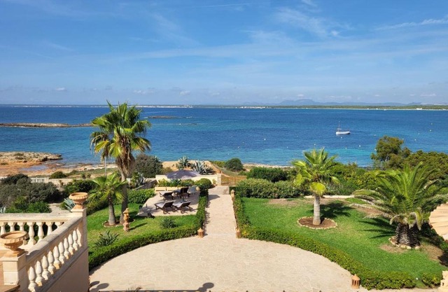 Holiday Home Las Gaviotas Style & Charm by Interhome