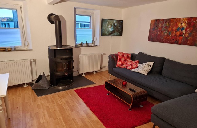 Holiday Home 'Amazing location on the Rhine River' with Garden, Terrace & Wi-Fi