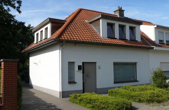 Holiday Home and Office Domisi'l