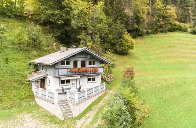 Holiday home with balcony and lots of privacy