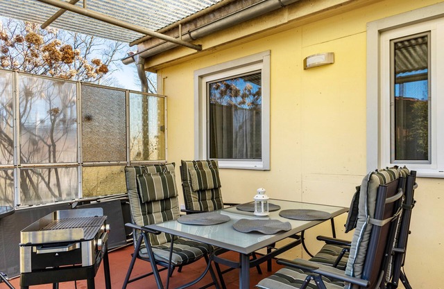 Holiday Home 'Ferienhaus Zauneidechse' with Private Terrace, Private Garden and Wi-Fi