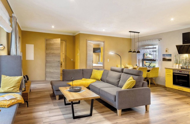 Holiday Home 'Mond am See' with Lake View, Private Terrace and Wi-Fi