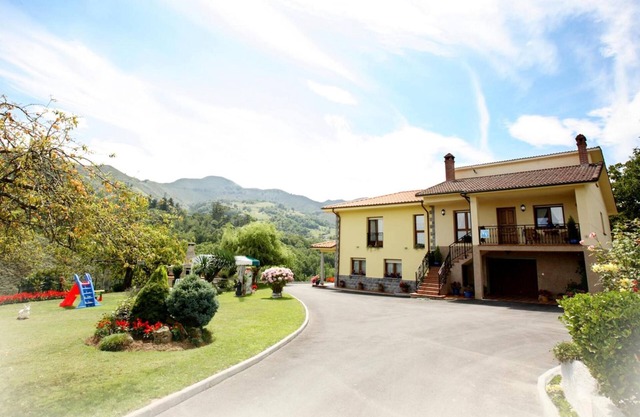 Holiday Home 'Supereda' with Mountain View, Private Terrace and Wi-Fi