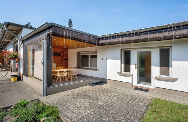 Holiday Home 'Ferienhaus' with Private Terrace, Shared Garden and Wi-Fi