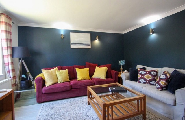 Holiday Home for 5 people close to Hamble Village centre and Marinas
