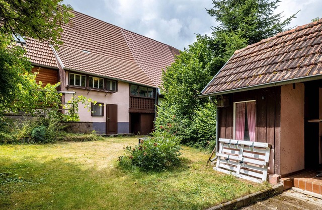 Holiday Home 'Häusle An Der Hüle' with Private Terrace, Shared Garden and Wi-Fi