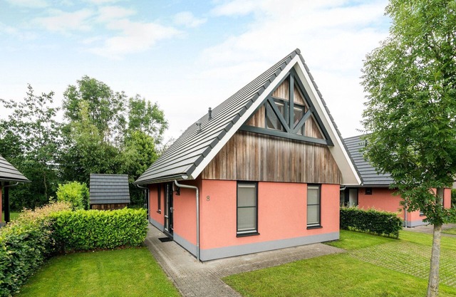 Holiday Home in Balk near Frisian Lakes