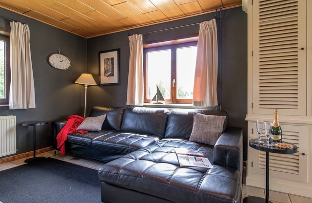 Holiday Home in Rendeux with Finnish Sauna