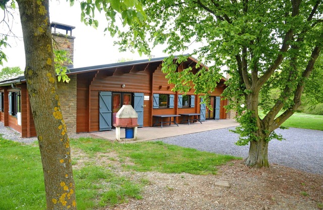 Holiday Home in Houyet with Sauna & Garden