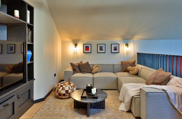 Holiday Home in Kent with Hot Tub & Games Room