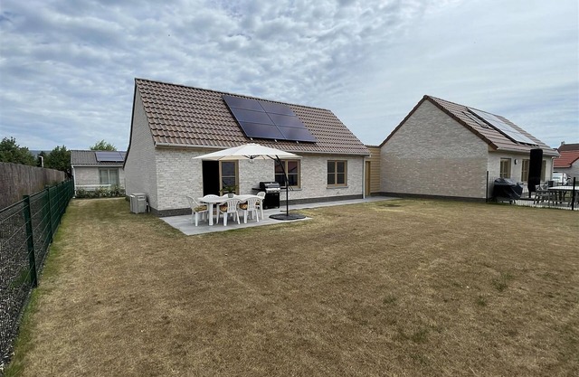 Holiday Home in Koksijde with Garden and BBQ