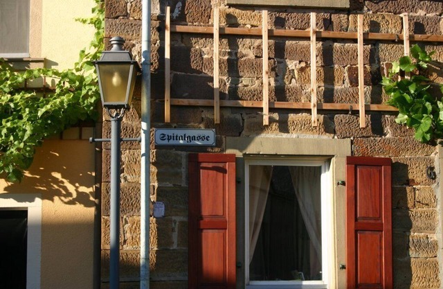 Holiday home in medieval wine town.