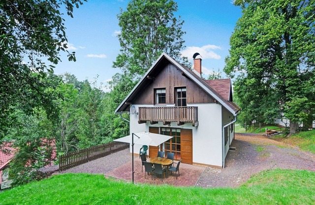Holiday Home in Rudník with private garden