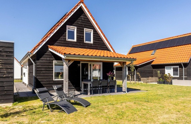Holiday Home in Scherpenisse near Oosterschelde