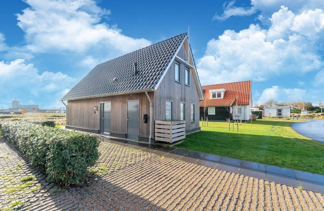 Holiday Home in Scherpenisse near Nature Reserve
