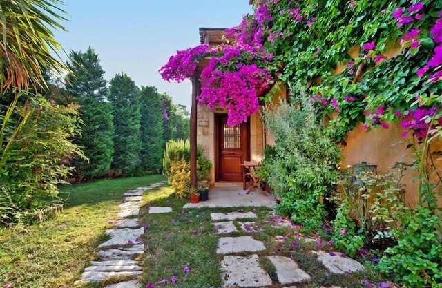 Holiday home in the Archanes with a garden