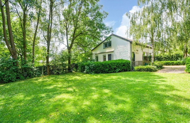 Holiday Home in Ulestraten with Forest