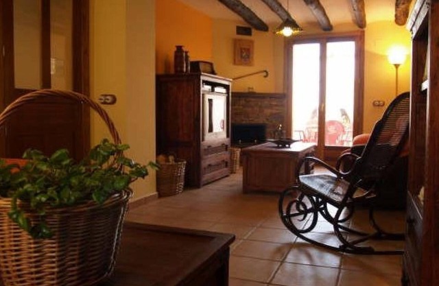 Holiday Home 'La Casa Miralrio 1' with Private Terrace, Wi-Fi and Air Conditioning