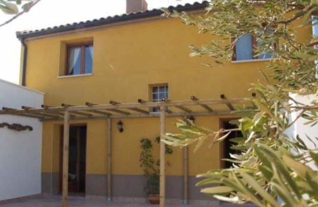 Holiday Home 'La Casa Miralrio 1' with Private Terrace, Wi-Fi and Air Conditioning