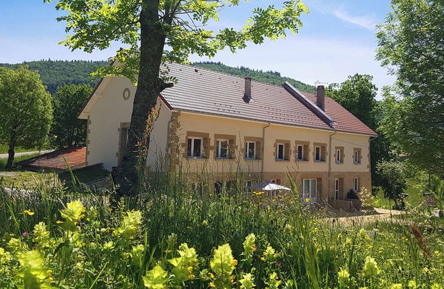 Holiday Home 'La Clé Du Vercors' with Mountain View, Private Terrace and Wi-Fi
