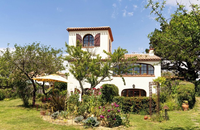 Holiday Home 'Maison Avec Jardin Proche Mer' with Private Garden and Wi-Fi