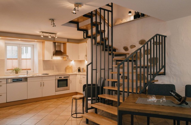 Holiday Home 'Muskatellerhaus' with Shared Pool, Private Terrace and Wi-Fi
