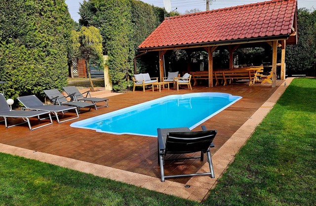 Holiday Home near Baltic Sea and Lake Kolczewo