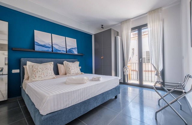 Holiday Home 'Ninai Sea Holiday Apartment' with Balcony, Wi-Fi and Air Conditioning