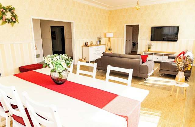 Holiday Home 'Optikstadt Rathenow' with Private Terrace and Wi-Fi