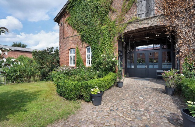 Holiday Home 'Starenhof' with Private Terrace, Private Garden and Wi-Fi