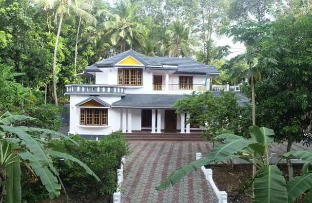 Holiday homes in kidangoor kottayam kerala