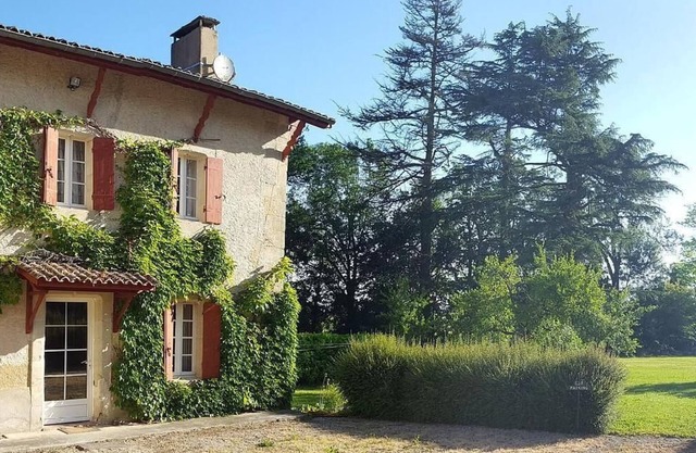 Holiday house Montignac de Lauzun for 7 persons with 3 bedrooms - Holiday house