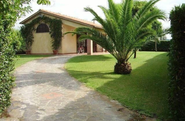 Holiday house Castagneto Carducci for 1 - 4 persons with 2 bedrooms - Holiday home